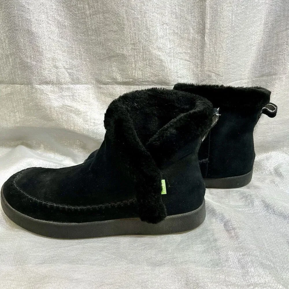 SANUK ROLL-TOP LINED BOOTIE -BLACK SUEDE -WOMEN US 9